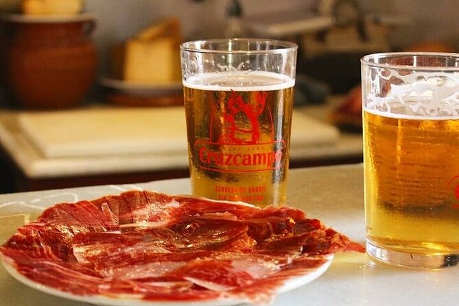 Seville Private Walking Tour with Alcazar & Cathedral Tickets - Meeting La Giralda in Seville’s old center