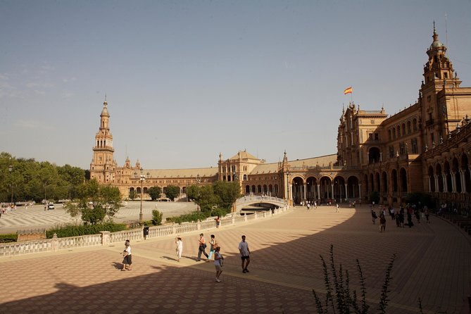 Seville Private Walking Tour with Alcazar & Cathedral Tickets - Afternoon flamenco and the Cristina Hoyos museum