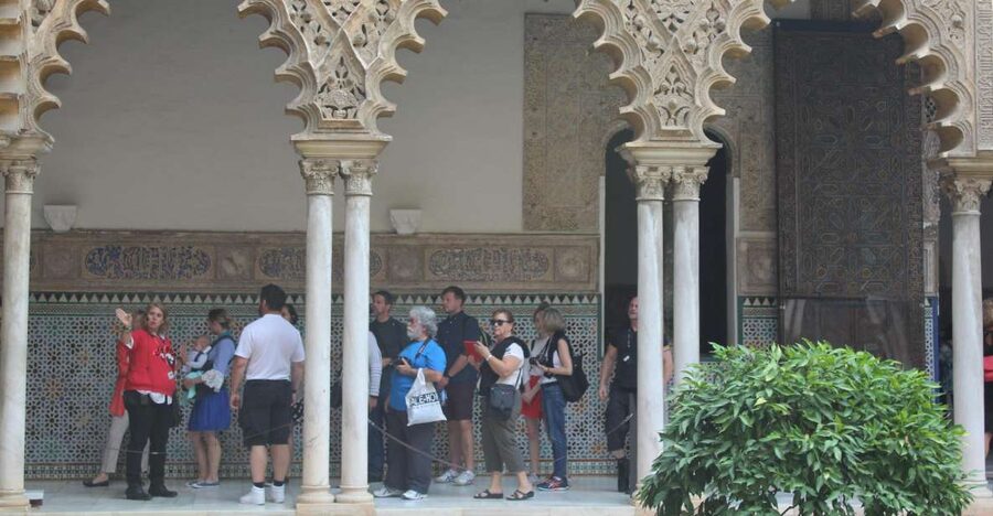 Seville: Royal Alcazar of Seville Tour - Why the Royal Alcázar Deserves Your Time