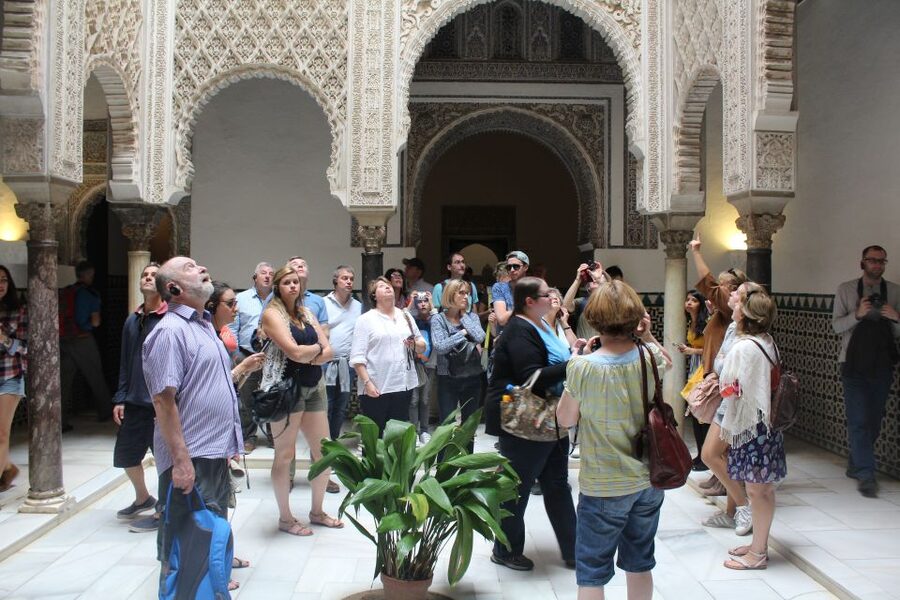 Seville: Royal Alcazar of Seville Tour - Delays and Other Practical Concerns