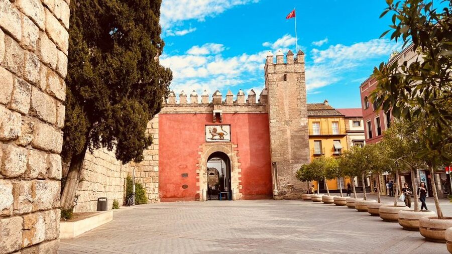 Seville: Skip-the-Line Royal Alcázar Guided Tour - Is $42 a fair price?