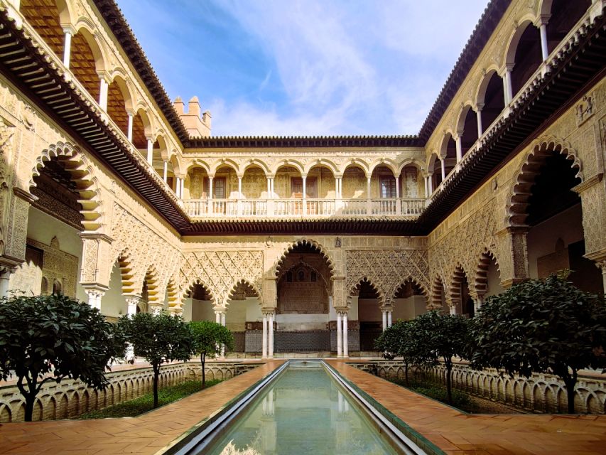 Seville: Small-Group Alcázar Guided Tour & Entry Ticket - Meeting at Plaza del Triunfo