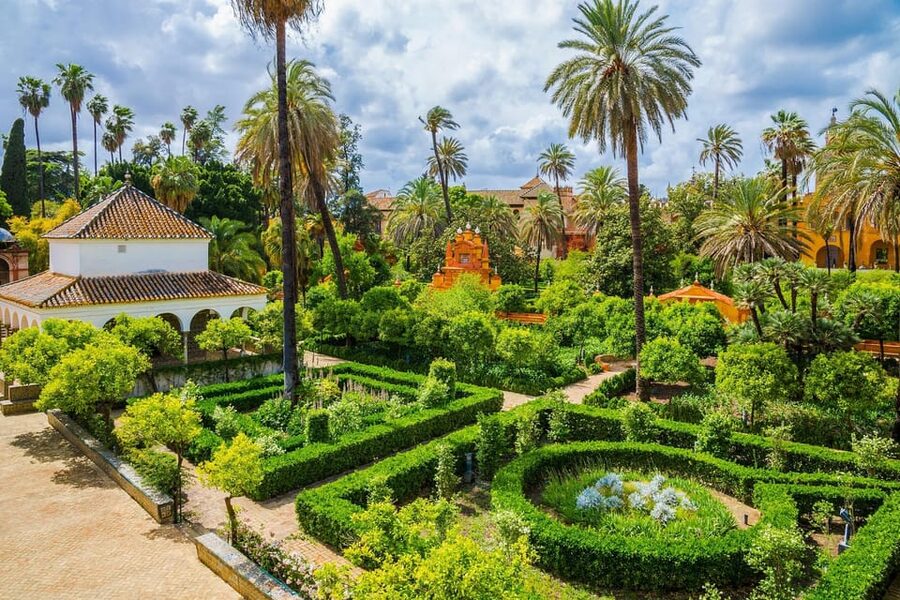 Seville: Tour Alcázar, Cathedral & Giralda Priority Access - Is $64 a fair price?
