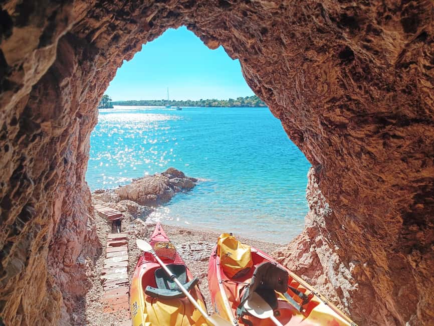 Šibenik: Sea Kayaking Tour to St. Nicholas Fortress - Starting at Mandalina with the right expectations