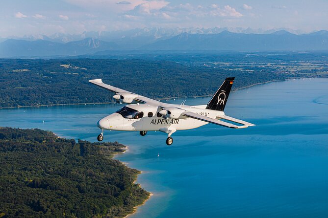 Sightseeing flight Zugspitze Neuschwanstein Castle Alps Munich Augsburg - Chiemsee and the first Alpine views