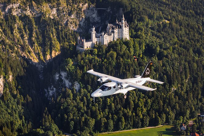 Sightseeing flight Zugspitze Neuschwanstein Castle Alps Munich Augsburg - Returning over Bavaria’s lake country