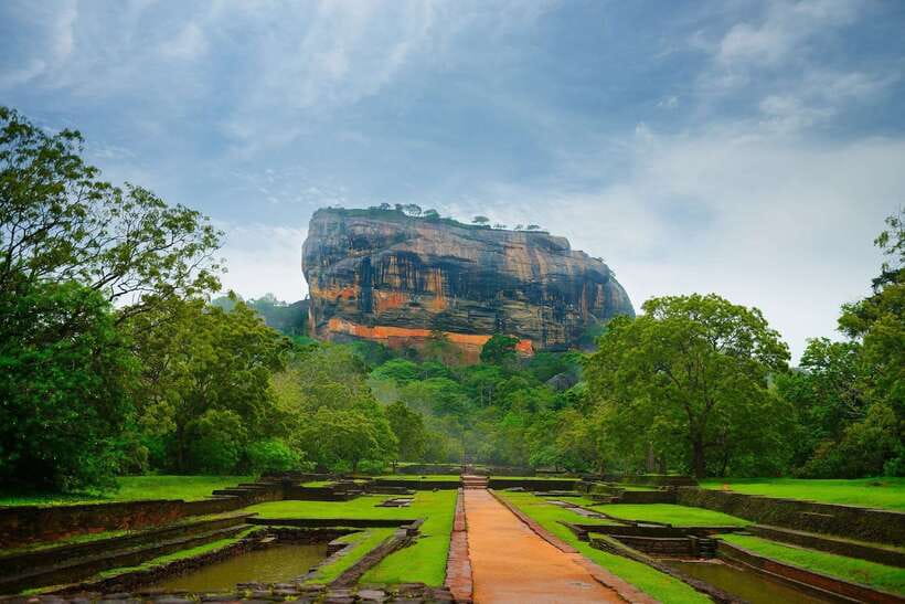 Sigiriya: Rock Fortress Private Guided Walking Tour - Starting at the water gardens
