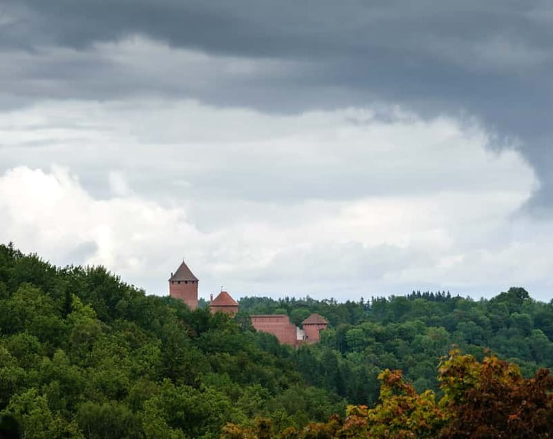 Sigulda Day Tour - Castle Ruins, Gūtmaņala Grotto, & More - Why Sigulda makes a strong day trip from Riga