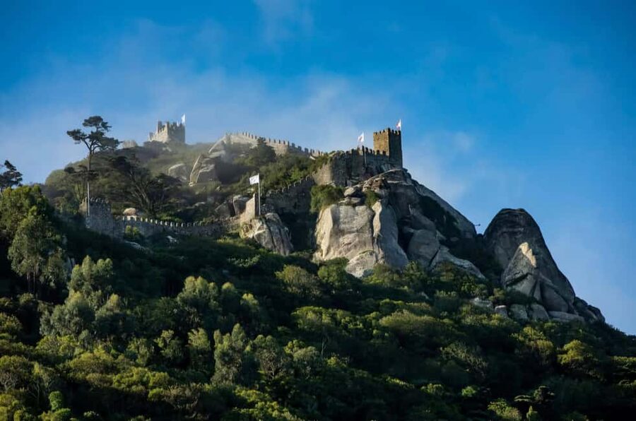 Sintra Small Group: Pena Palace, Moorish Castle & Cascais - Pena Palace: color, views, and time to look twice