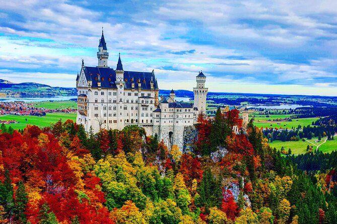 Skip The Line Neuschwanstein Castle Tour from Hohenschwangau - Neuschwanstein is better with the story around it