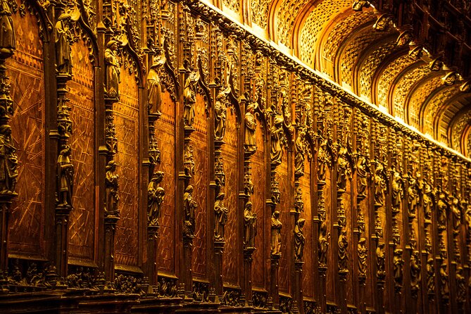 Skip the Line Seville Alcázar, Cathedral & Giralda Guided Tour - How the guides and headsets affect the experience