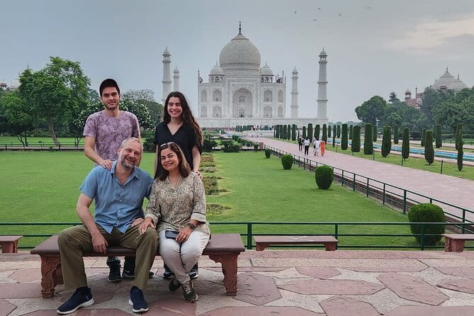 Skip-the-Line Taj Mahal Agra Fort Baby Taj Tour From Agra - Agra Fort and the Mughal capital