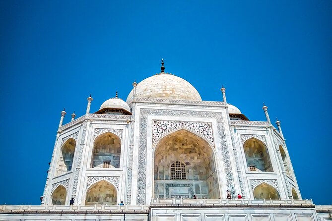 Skip the line "Taj Mahal" & "Agra Fort" Tickets with live Tour Guide. - Who should book this experience?
