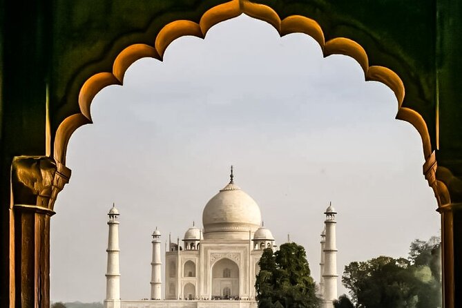 Skip the line "Taj Mahal" & "Agra Fort" Tickets with live Tour Guide. - Agra Fort gives the Taj Mahal a political story
