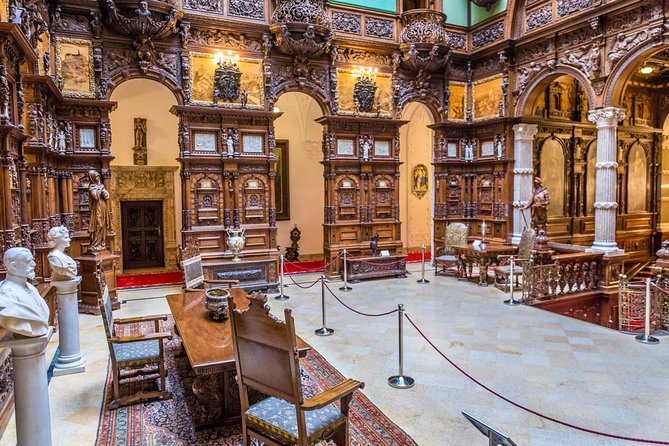 Small-Group Day Trip to Dracula's Castle, Brasov and Peles Castle - Bran Castle: famous name, mixed payoff