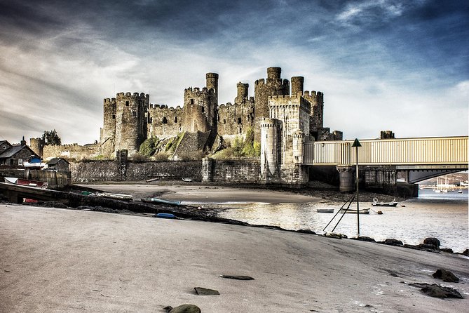 Snowdonia & The 3 Castles Tour - Snowdonia brings the biggest views of the day