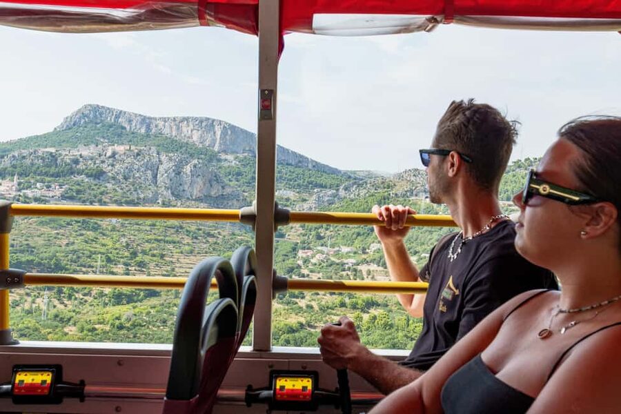 Split: Historical Tour of Salona, Klis Fortress and Trogir - Trogir: one hour in a medieval stone maze