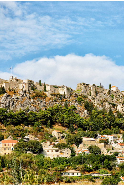 Split: Klis Fortress GOT and Olive Museum Entry Tickets - Driving the four minutes to Klis Fortress