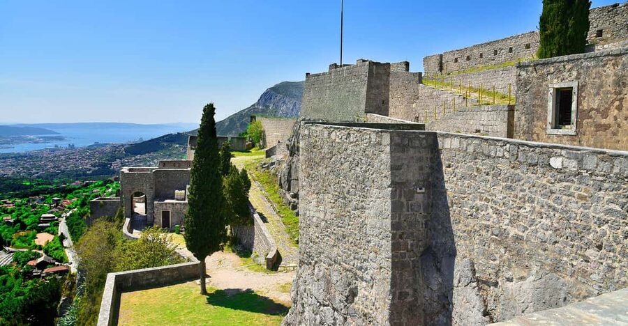 Split: Klis Fortress GOT and Olive Museum Entry Tickets - Walking through the fortress