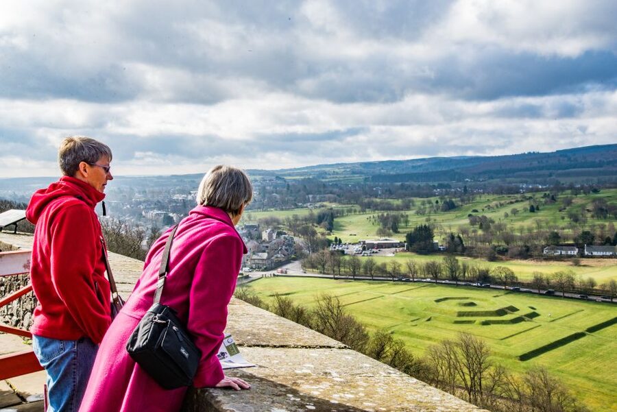 Stirling Castle, Highland Lochs & Whisky Tour from Edinburgh - Should you book this Stirling and Loch Lomond tour?