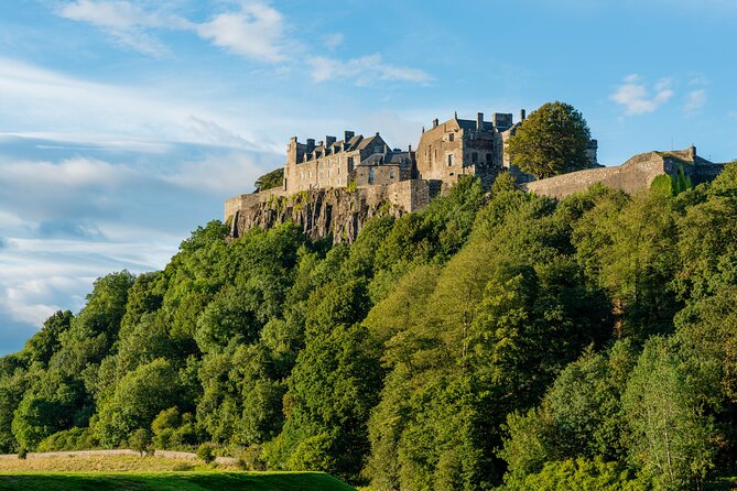 Stirling Castle, Loch Lomond and Cruise Day Tour from Glasgow - Should you book Stirling Castle and Loch Lomond?