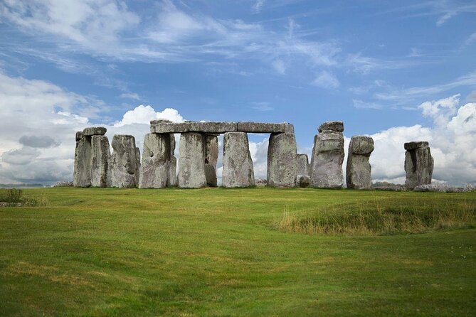 Stonehenge, Windsor Castle, and Bath from London - Key points before you book