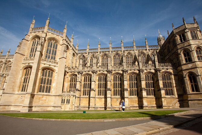 Stonehenge, Windsor Castle, and Bath from London - Bath: Georgian beauty and Roman plumbing