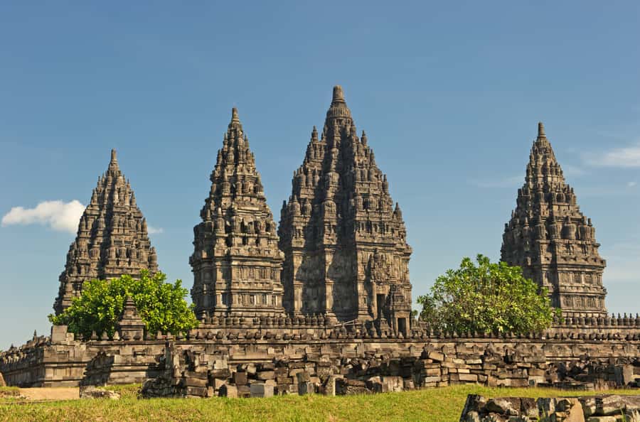 Sultan Palace, Water Castle & Prambanan Temple Guided Tour - Who will enjoy this tour most
