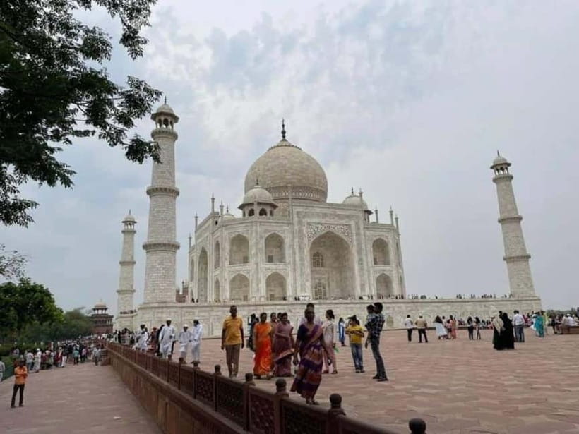 Sunrise Taj Mahal, Agra Fort & Baby Taj Tour (All-Inclusive) - Is $13 a good value?