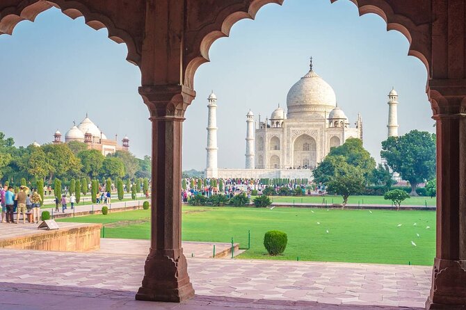 Sunrise Taj Mahal Tour with Agra Fort and Fatehpur Sikri - Agra Fort and the Mughal seat of power