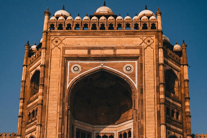 Taj Mahal Agra Fort and Fatehpur Sikri Guided City Tour - The one-hour road trip to Fatehpur Sikri