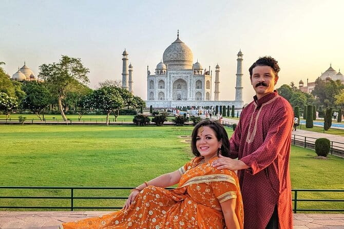 Taj Mahal, Agra Fort, Baby Taj Tour from Delhi by Superfast Train - The long day has a few real drawbacks