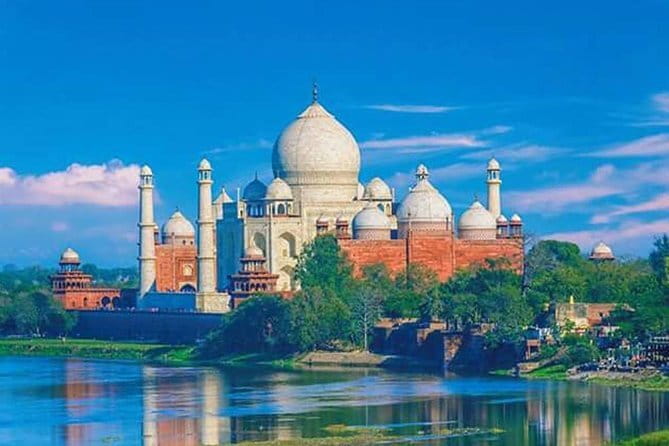 Taj Mahal & Agra Fort Skip-the-Line Tour from Delhi or Agra - Entering the Taj Mahal with a guide