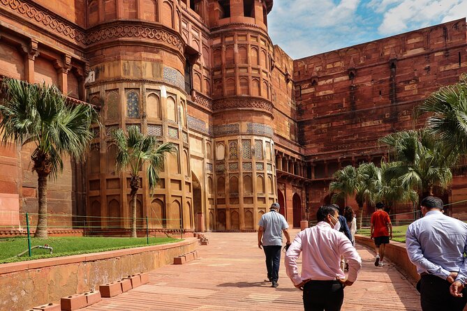 Taj Mahal and Agra Fort Private Tour by Car from Delhi - Timing, comfort, and the real cost