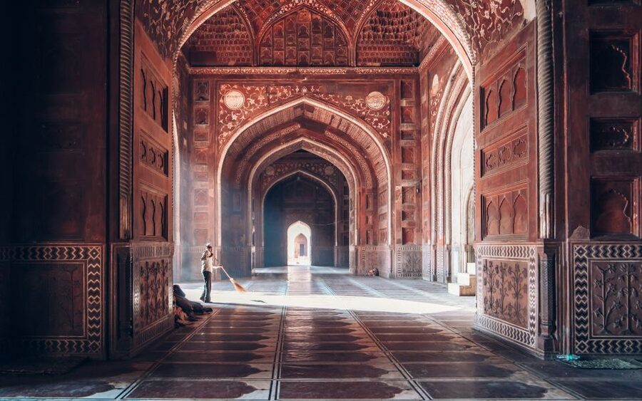 Taj Mahal, Fort, Baby Taj & Mehtab Bagh Private City Tour - Why a private Agra tour helps