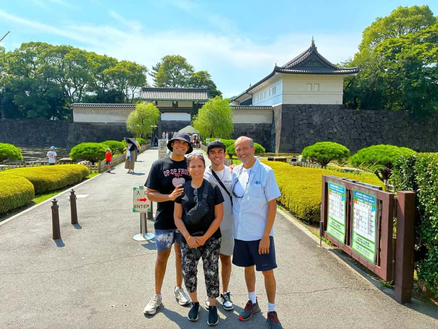 Tokyo: Edo Castle Ruins & Imperial Palace East Garden Tour - Meeting at Wadakura Fountain