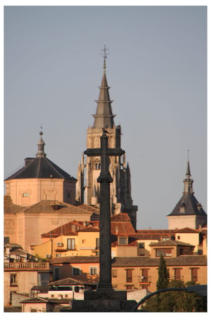 Toledo: Monumentos esenciales: Alcazar, Catedral, Sinagoga - What the guide adds, and what to watch for