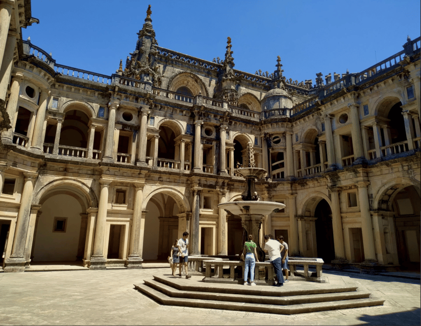 Tomar: Knight's Templar Castle and Convent of Christ Tour - Entering the Convent of Christ in Tomar