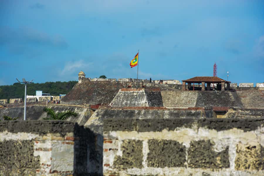 Tour Compartido al Castillo San Felipe de Barajas Cartagena - What the guides add to the experience