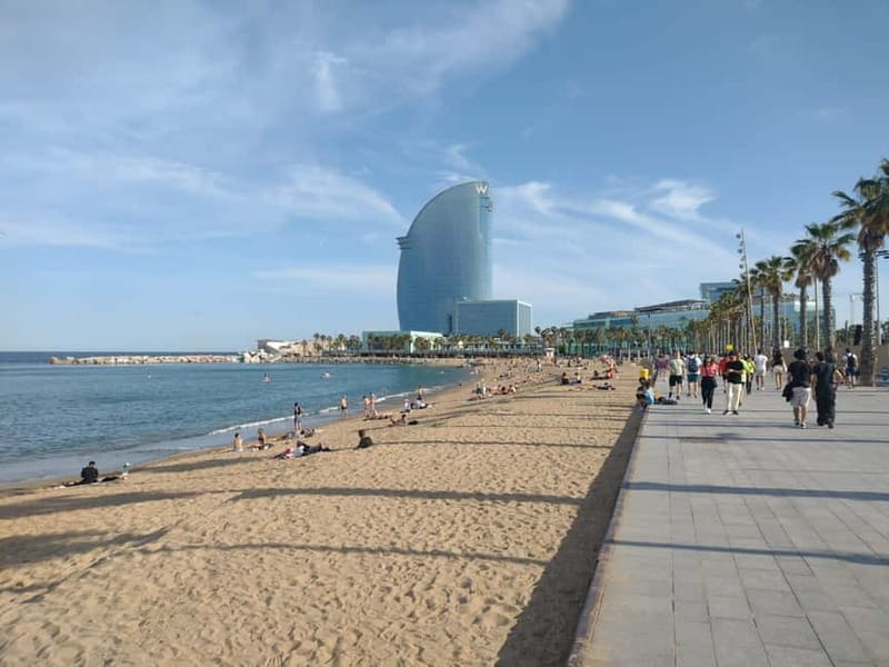 Tour of Barceloneta and the Citadel Park - Barceloneta’s fishermen’s homes