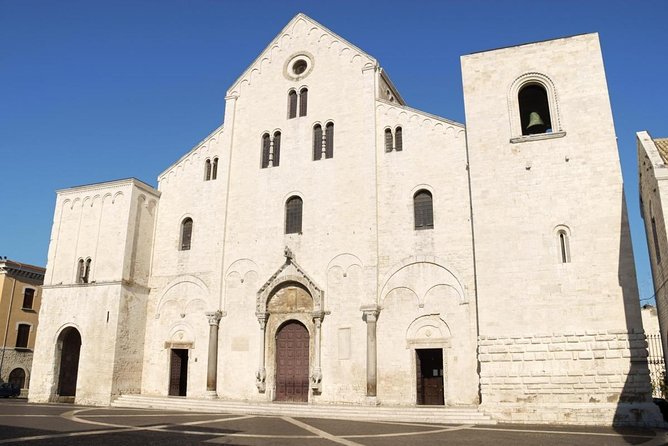 Tour of the fortifications of Bari: the defenses of the city and their history - Why Bari’s walls are the right way to read the city