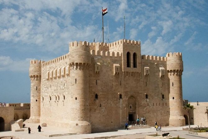 Tour to The Qaitbay Citadel in Alexandria - Timing, crowds, and the best visit window