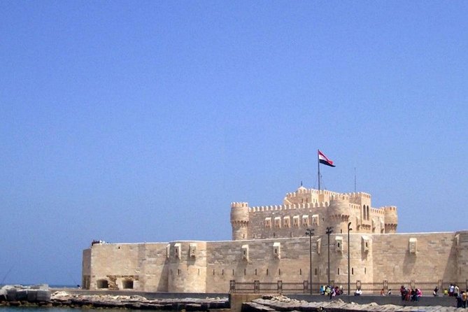 Tour to The Qaitbay Citadel in Alexandria - The Bibliotheca Alexandrina from the Corniche