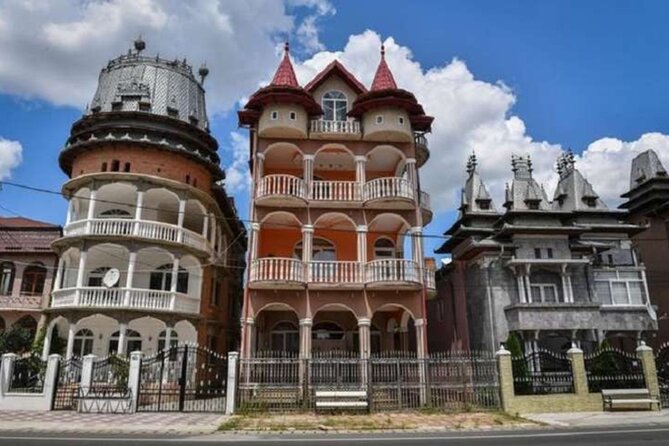 Troubled - Notorious Neighborhood - area known for social issues - Is $130.83 per person good value?