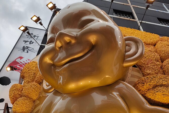Ultimate Osaka Walking Tour: Castle, Dotonbori & Hidden Gems - Amerika-mura and Osaka’s younger side