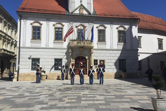 VarazdinTown & Trakoscan Castle, Small Guided Group from Zagreb - Making the most of Varaždin’s free time