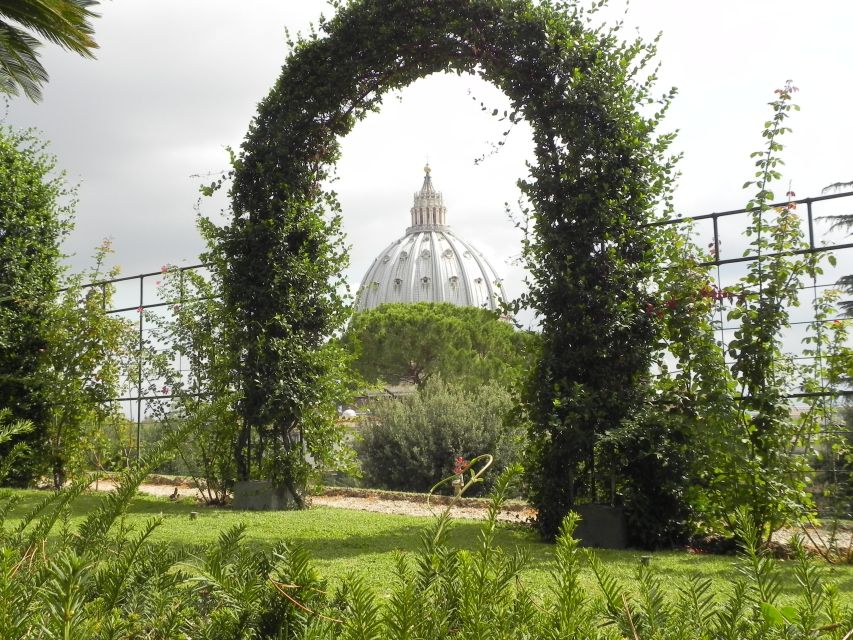 Vatican Gardens & Castel Sant'Angelo Skip-the-line tickets - Castel Sant’Angelo brings the day back to Rome