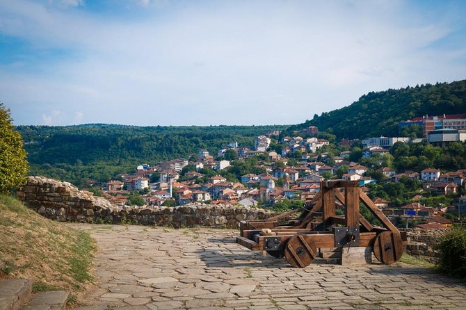 Visit Bulgaria - Veliko Tarnovo Medieval Fortress - Private tour from Bucharest - The long road from Bucharest into Bulgaria