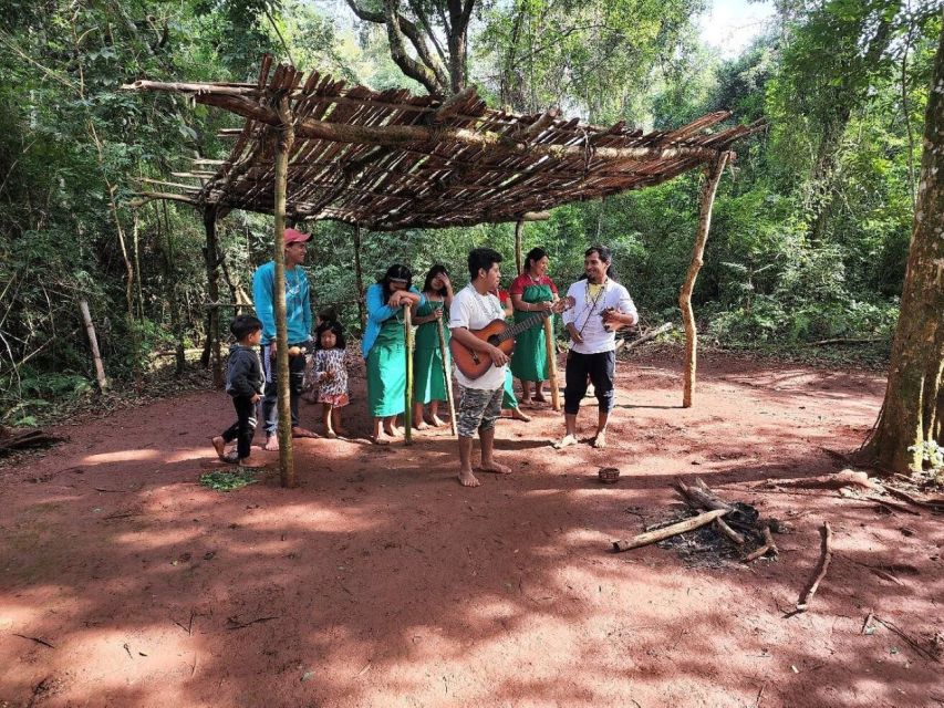 Visit Guarani village at Mborore Fort with brunch - What you eat at Hotel El Pueblito