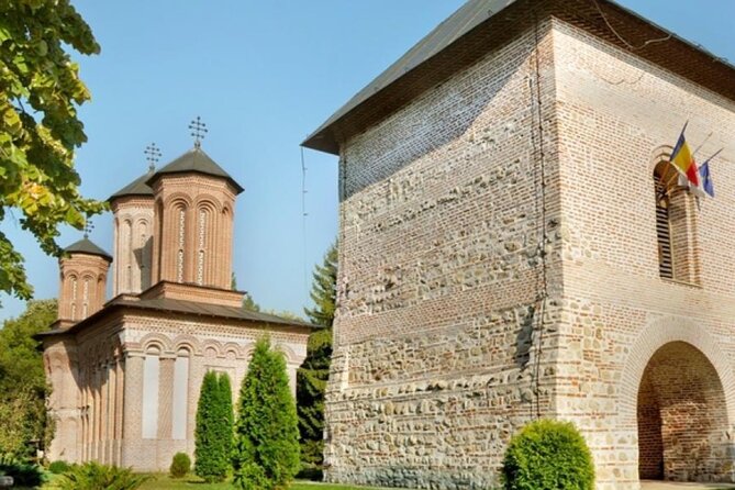 Vlad the Impaler Royal Court from Târgoviște, Peleș Castle and Dracula grave - What $222.76 per person really buys